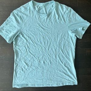 LULULEMON Men’s Short Sleeve